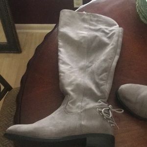 Grey tall boots